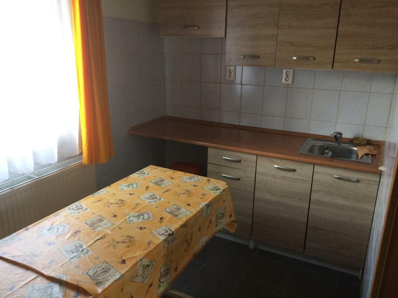 Bed and Breakfast Convoy Panzio Szajol Exterior foto
