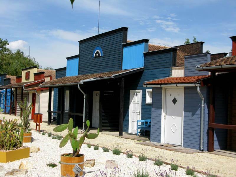 Bed and Breakfast Convoy Panzio Szajol Exterior foto